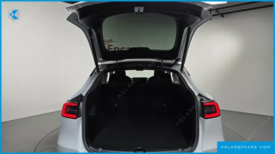 TESLA MODEL Y LONG RANGE AWD