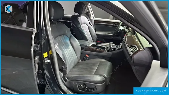 GENESIS EQ900 3.8 GDI AWD