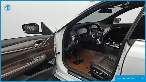 BMW GRAN TURISMO (GT) 620D M SPORT