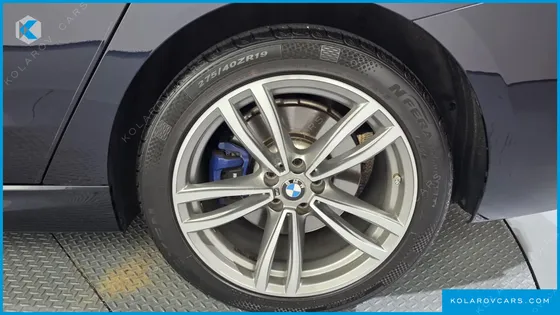 BMW GRAN TURISMO (GT) 630I XDRIVE M SPORT