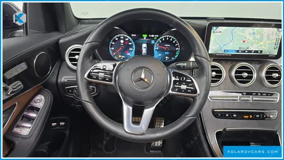 MERCEDES GLC-CLASS GLC300E 4MATIC COUPE PREMIUM PACKAGE