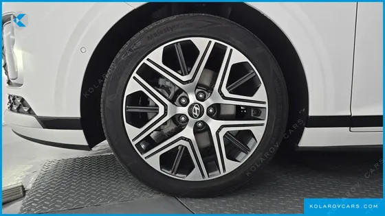 HYUNDAI GRANDEUR 2,5 GASOLINE 2WD