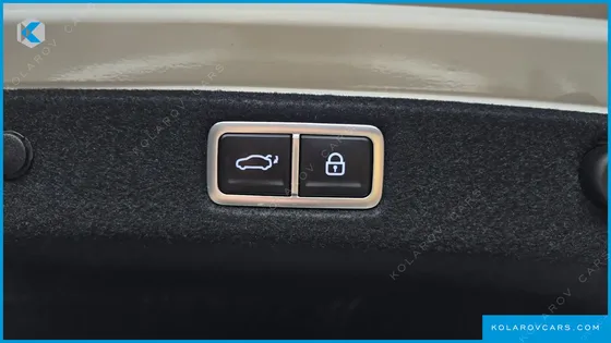 HYUNDAI GRANDEUR 2,5 GASOLINE 2WD