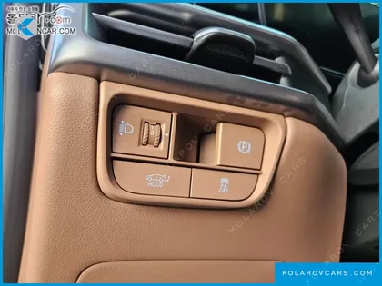 HYUNDAI GRANDEUR 2,5 GASOLINE 2WD