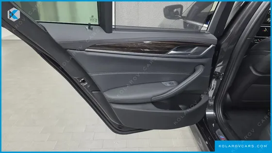 BMW 5 SERIES 520I M SPORT