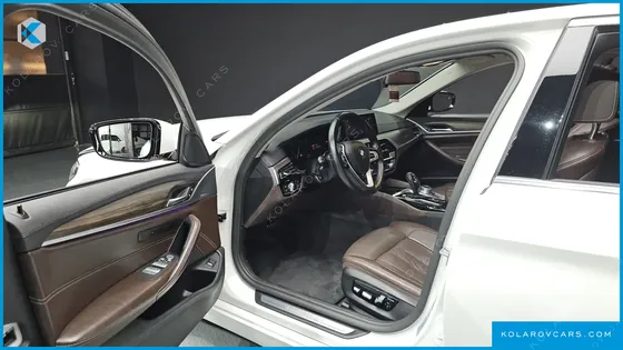 BMW 5 SERIES 520D XDRIVE LUXURY PLUS