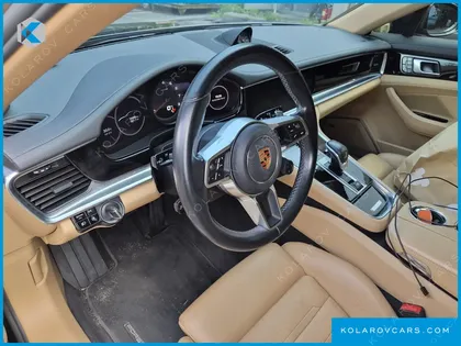 PORSCHE PANAMERA 3.0