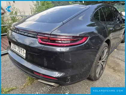 PORSCHE PANAMERA 3.0