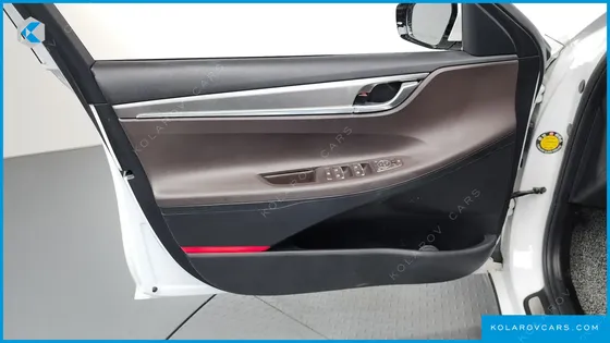 HYUNDAI GRANDEUR 2.5