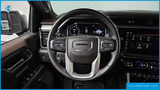 GMC SIERRA DENALI
