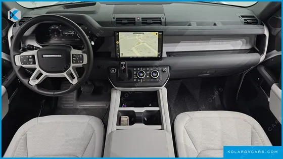 LAND ROVER DEFENDER 90 D250 X-DYNAMIC SE