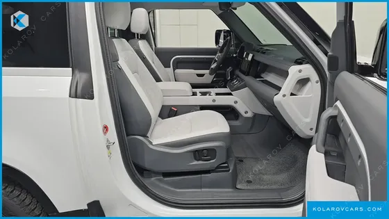 LAND ROVER DEFENDER 90 D250 X-DYNAMIC SE