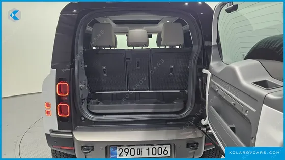 LAND ROVER DEFENDER 90 D250 X-DYNAMIC SE