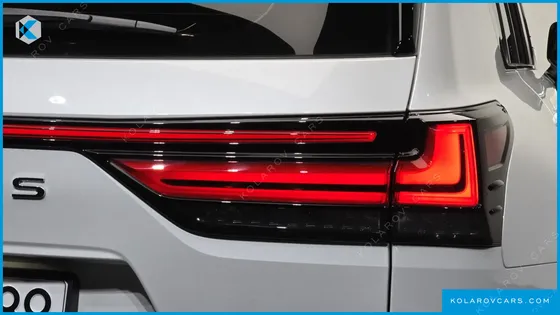 LEXUS LX 700H LUXURY