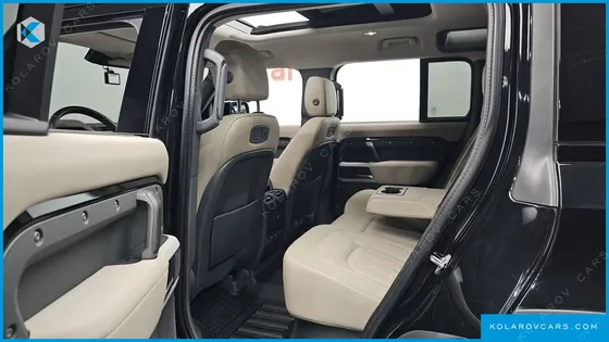 LAND ROVER DEFENDER 110 D240 SE