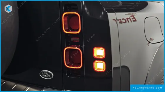 LAND ROVER DEFENDER 110 D240 SE