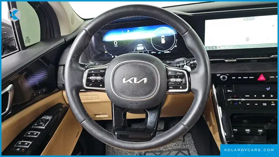 KIA CARNIVAL GASOLINE 9-SEATER SIGNATURE