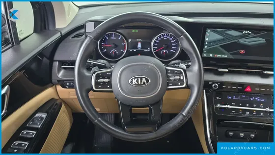 KIA CARNIVAL 9-SEATER NOBLESSE