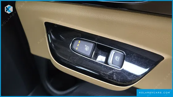 KIA CARNIVAL 9-SEATER NOBLESSE