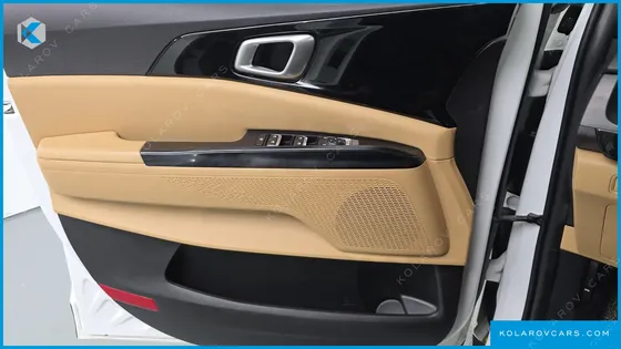 KIA CARNIVAL 9-SEATER PRESTIGE