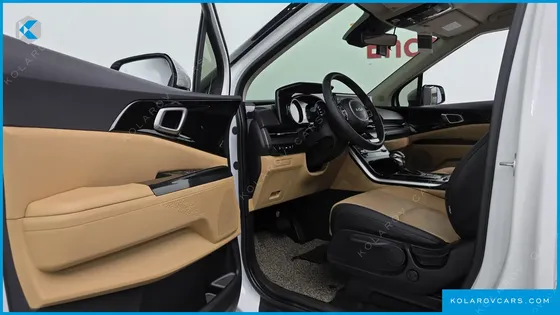 KIA CARNIVAL 9-SEATER PRESTIGE