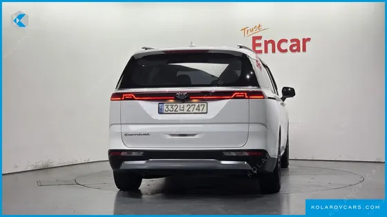 KIA CARNIVAL 9-SEATER NOBLESSE