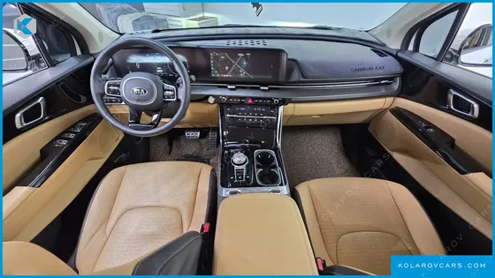 KIA CARNIVAL 9-SEATER NOBLESSE