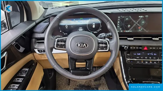 KIA CARNIVAL 9-SEATER NOBLESSE