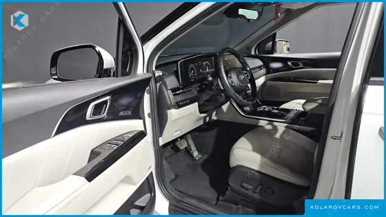 KIA CARNIVAL 7-SEATER SIGNATURE
