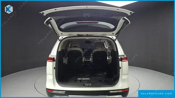 KIA CARNIVAL 7-SEATER SIGNATURE