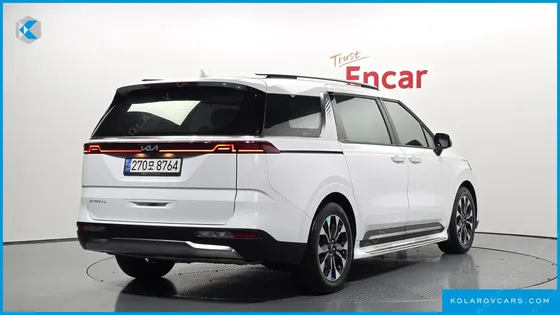 KIA CARNIVAL 7-SEATER SIGNATURE