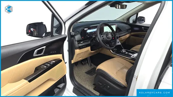 KIA CARNIVAL 7-SEATER SIGNATURE