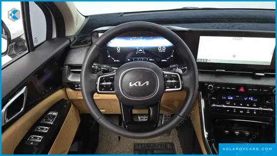KIA CARNIVAL 7-SEATER SIGNATURE