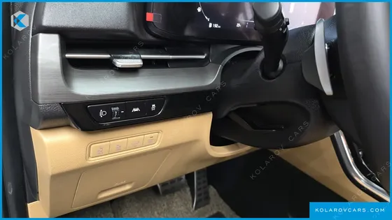 KIA CARNIVAL 7-SEATER SIGNATURE