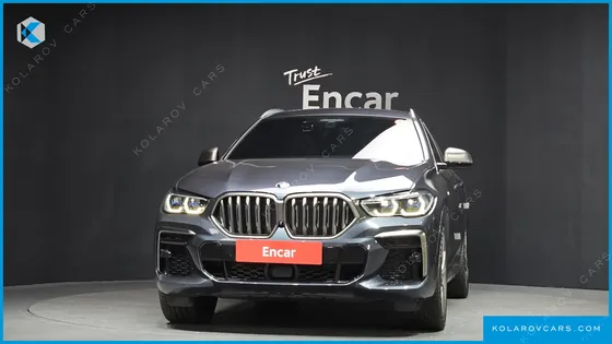 BMW X6 M50I