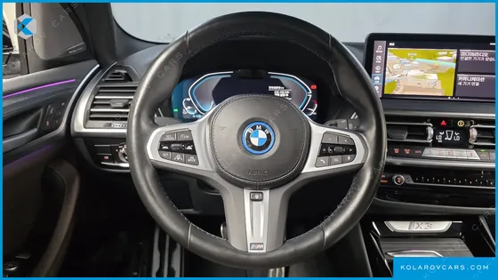 BMW IX3 M SPORTS