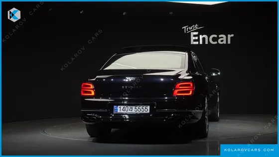 BENTLEY FLYING SPUR 4.0