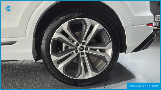 AUDI Q8 55 TFSI QUATTRO PREMIUM