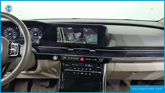 KIA CARNIVAL GASOLINE 9-SEATER HI-LIMOUSINE