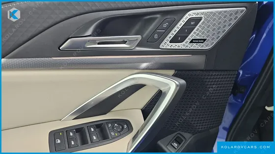BMW IX2 EDRIVE 20 M SPORT
