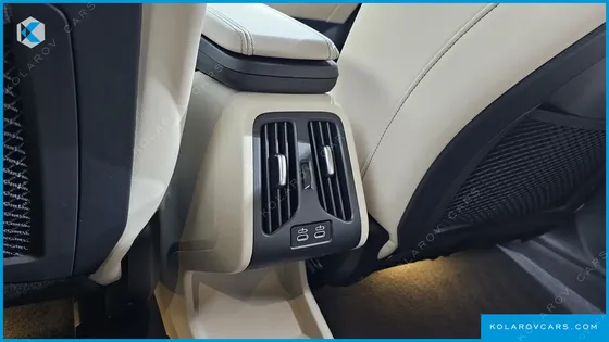 BMW IX2 EDRIVE 20 M SPORT