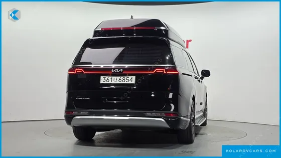 KIA CARNIVAL GASOLINE 7-SEATER HI-LIMOUSINE