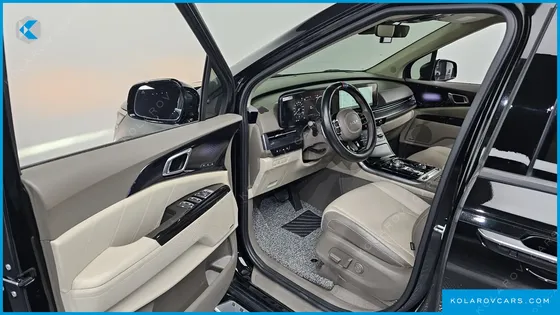 KIA CARNIVAL 9-SEATER HI-LIMOUSINE
