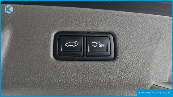 KIA CARNIVAL 9-SEATER HI-LIMOUSINE
