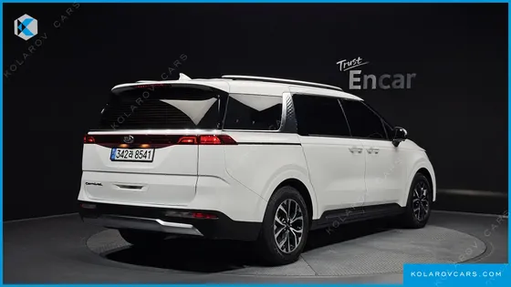 KIA CARNIVAL 9-SEATER NOBLESSE