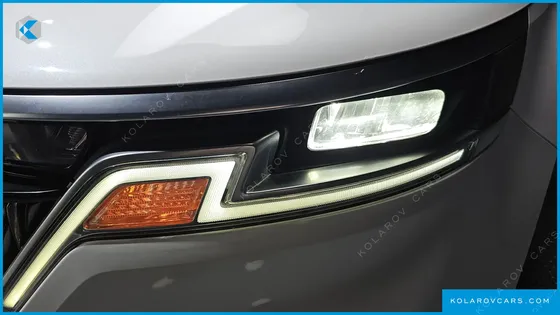 KIA CARNIVAL 9-SEATER NOBLESSE