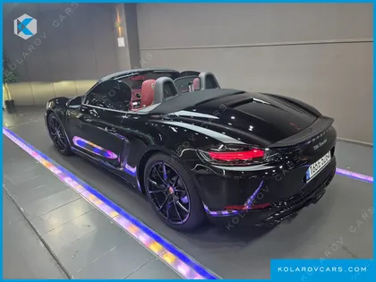 PORSCHE 718 2.0