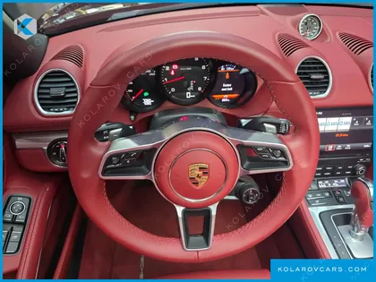 PORSCHE 718 2.0