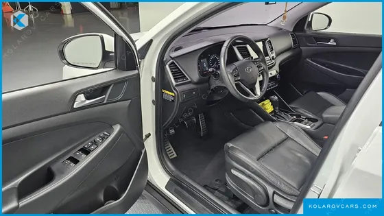HYUNDAI TUCSON DIESEL 2.0 2WD
