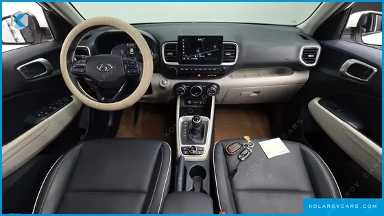 HYUNDAI VENUE 1.6 FLUX